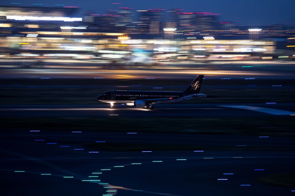 夜の旅立ち〜スターフライヤー
