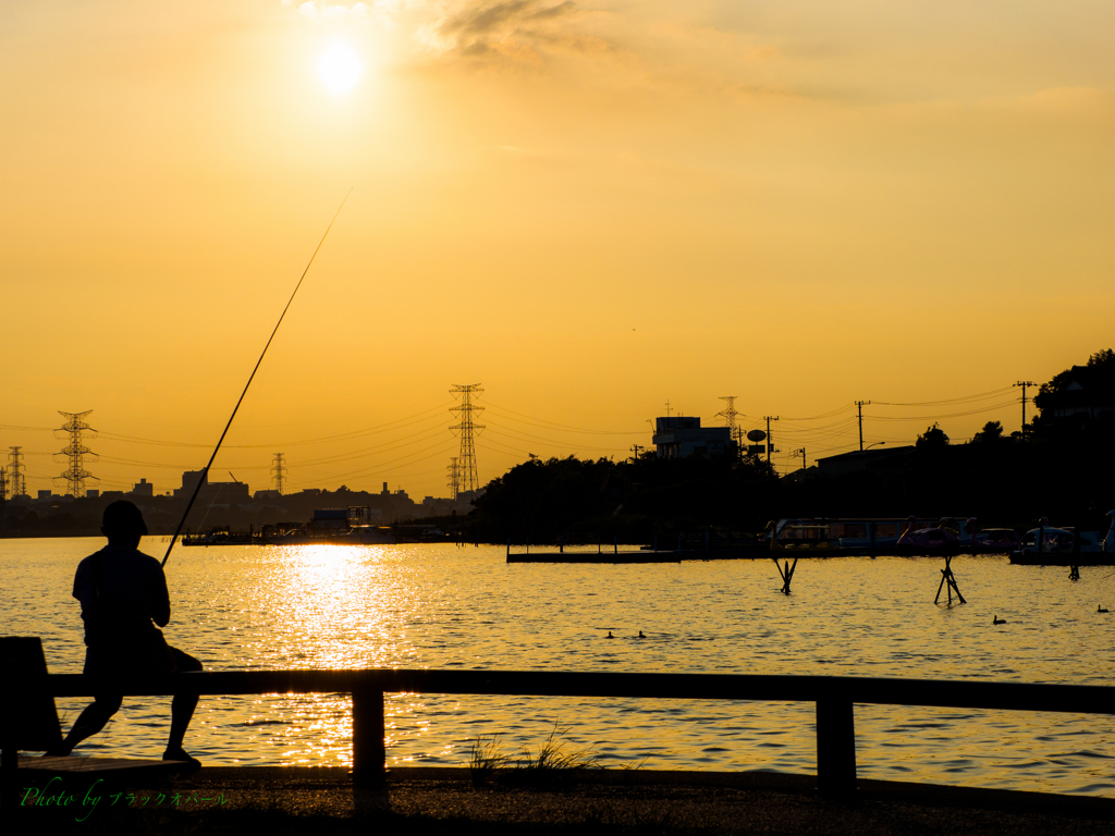 夕日と釣り人 By ブラックオパール Id 写真共有サイト Photohito