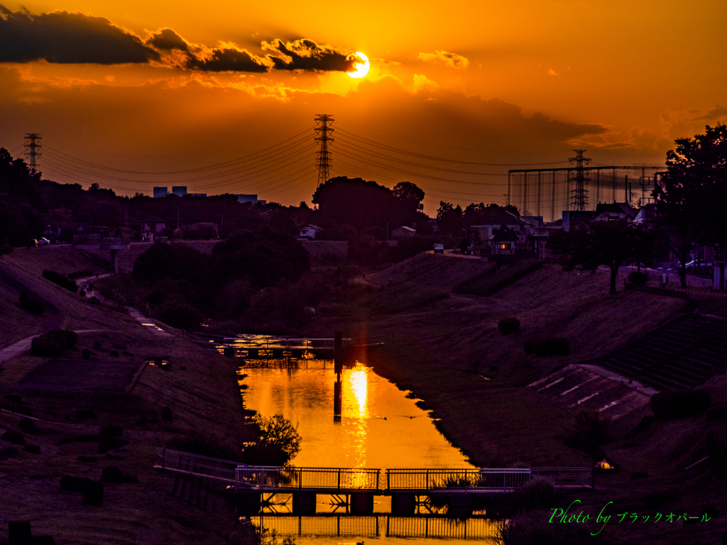 夕日と運河（その２）..