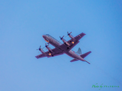 頭上のP-3C..