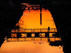 夕暮れの運河（その2） 〜 a photographer 〜