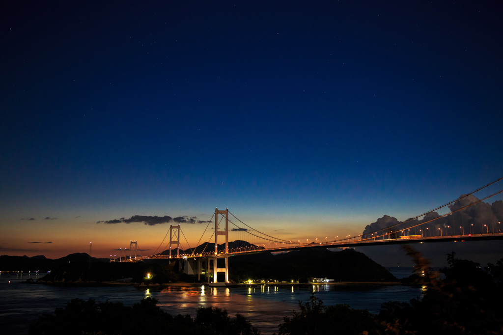 夜明の来島海峡