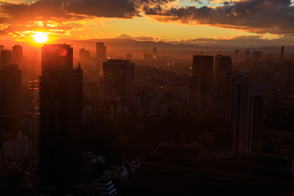 夕照の街 (2)