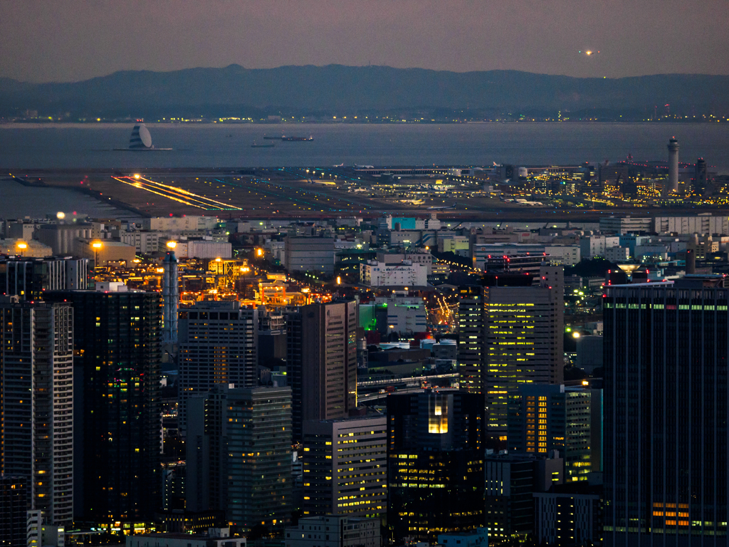 夕暮れのエアポート..