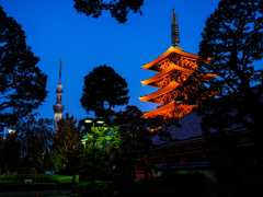 二つの塔