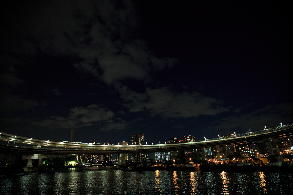 夜のループ橋 Ⅱ