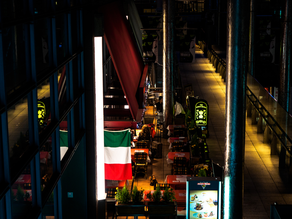 イタリアンカフェ...