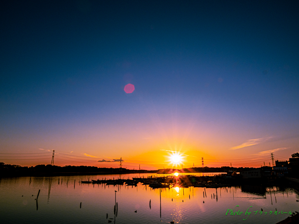 輝く夕陽..