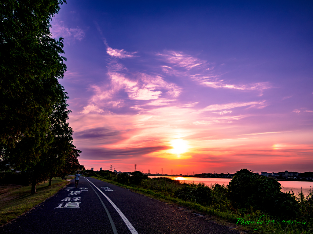 夕暮れを走る..