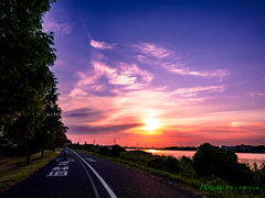 夕暮れを走る..