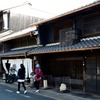 うだつの上がる街にて