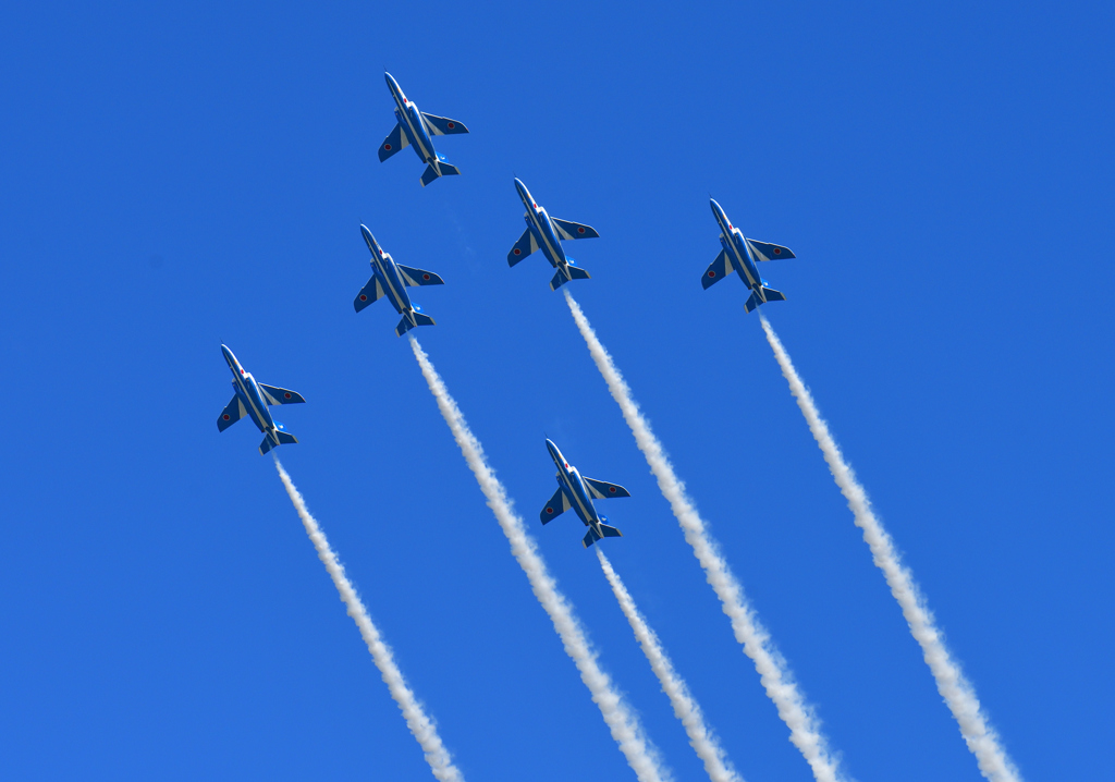 ブルーインパルス フェニックスループ 1