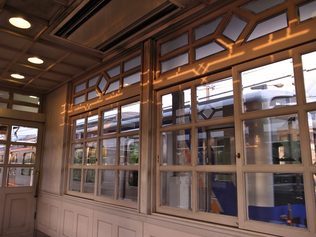 浜寺公園駅４