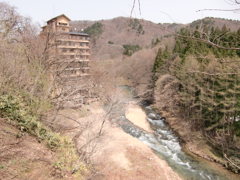新鉛温泉
