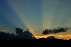 ゲリラ豪雨のあとの夕焼け