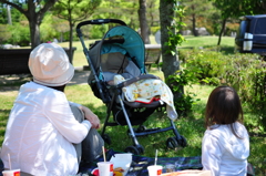 一家団欒（あれ、お父さんは？）