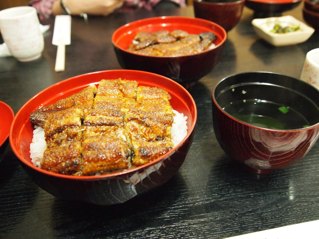 うなぎの丼