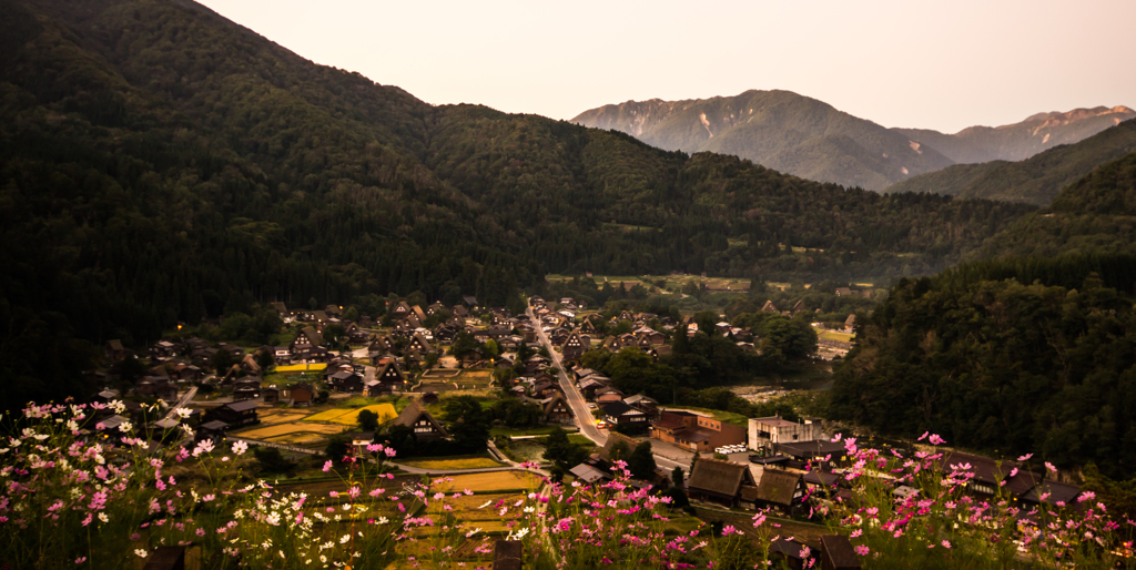 白川郷の朝