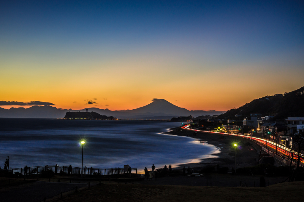 夕暮れの饗宴