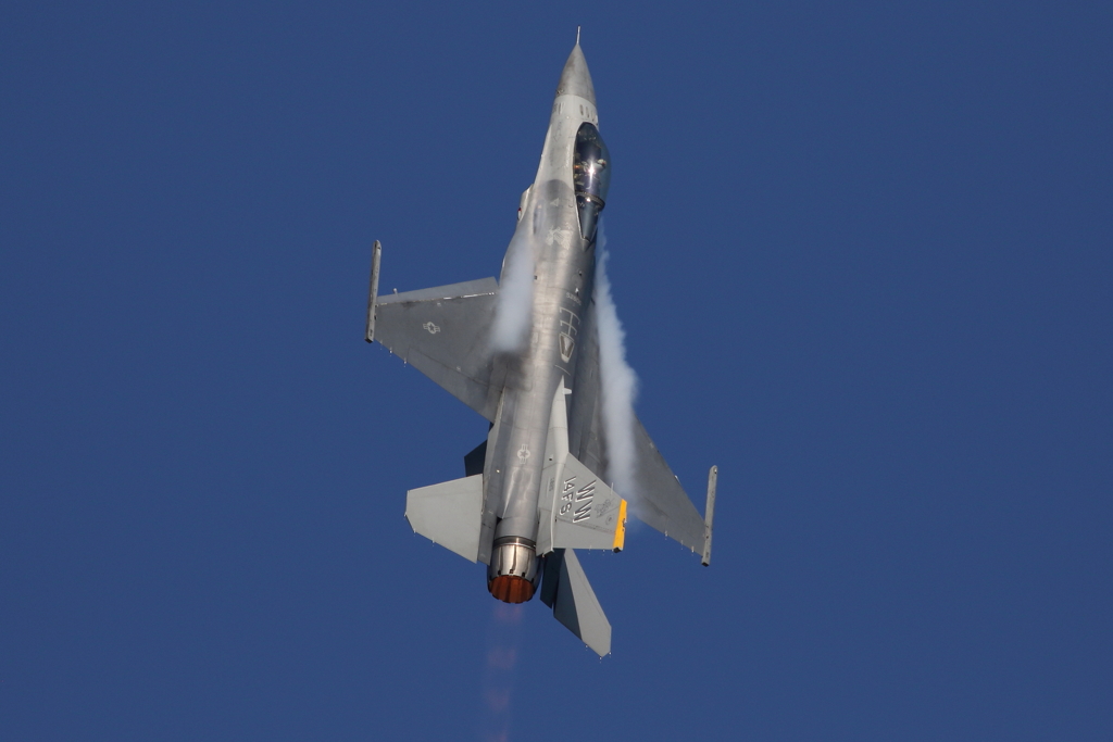 F-16