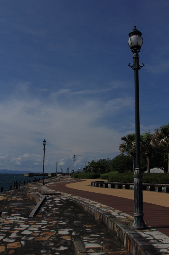 海の散歩道