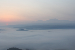 雲海と霧島連山
