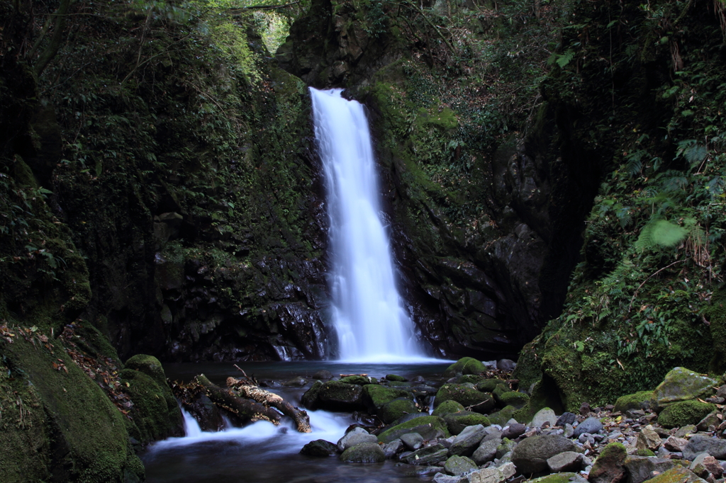 冷水の滝