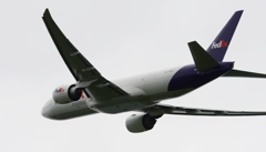 離陸（1-3）FedEx 777-FS2 [c]　　