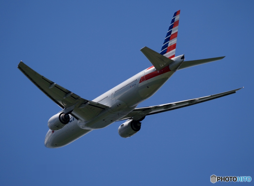 American 777-223 離陸　