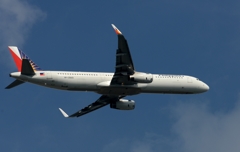離陸（158）Philippines A321-231