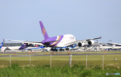 Thai A380-841 HS-TUB 到着 