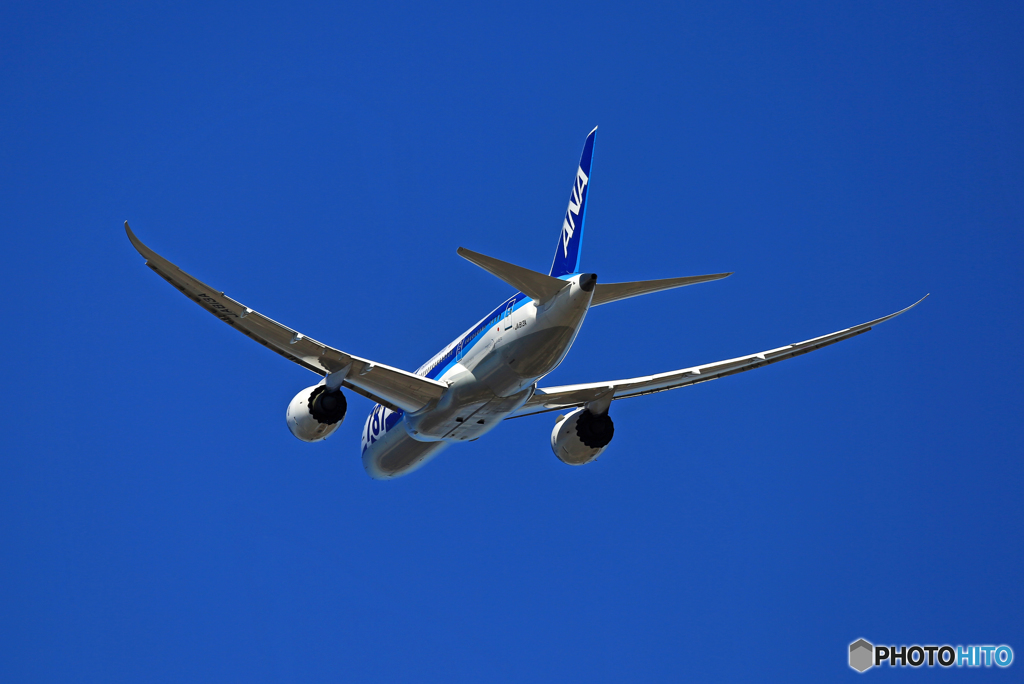 ☀ ANA 787-8 JA813A 飛び立ち