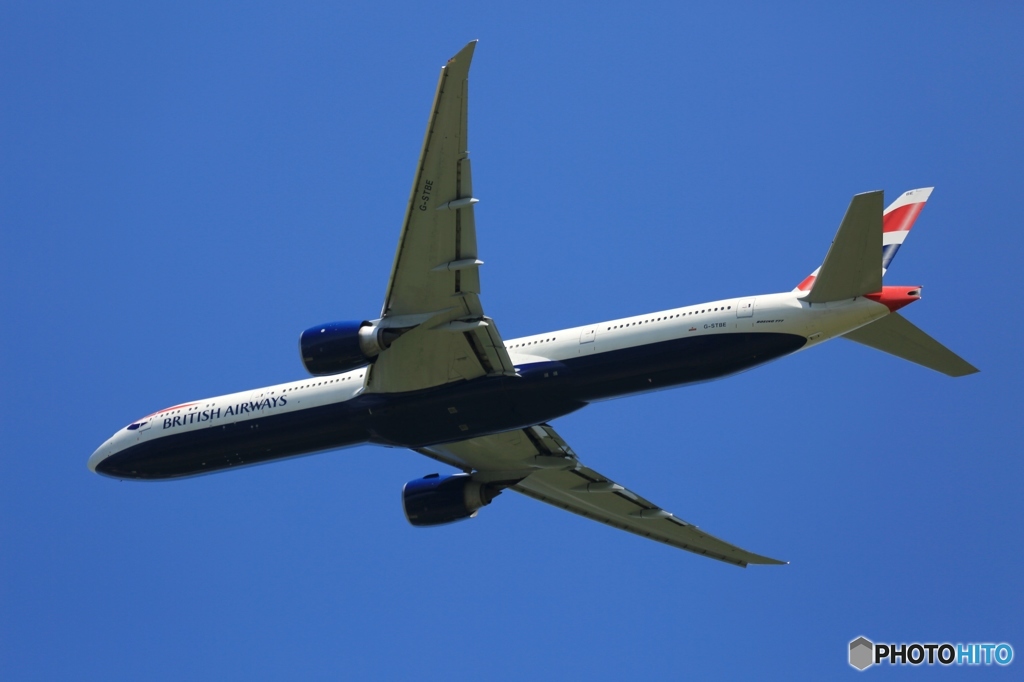 BRITISH 777-36N  離陸　