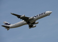 飛行　Finnair A340-313 