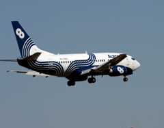 Aurora 737-500 着陸