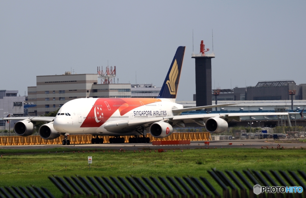 ☮シンガポール建国50周年・特別塗装A380-841 9V-SKI