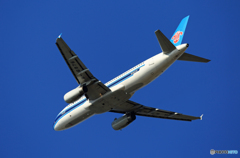 離陸 中国南方 A321-231 B-6979