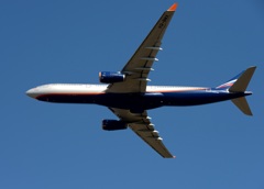 出発 AEROFLOT A330-343