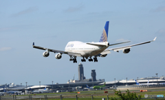 ジャンボ機　UNITED 747-400 N179UA