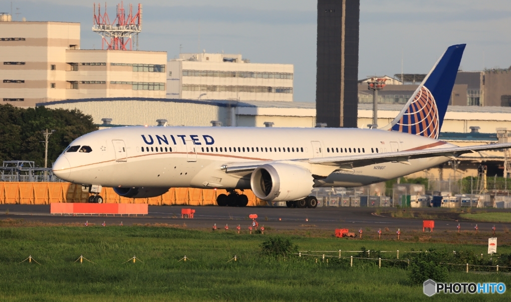 UNITED 787-8 離陸　