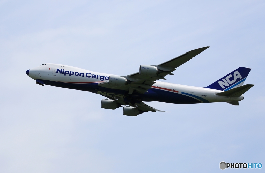 青鼻　NCA 747-8KZF ✈