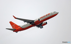 出発 JEJU 737-86N HL8019