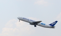 飛び立ち（72）ANA Cargo 767-300