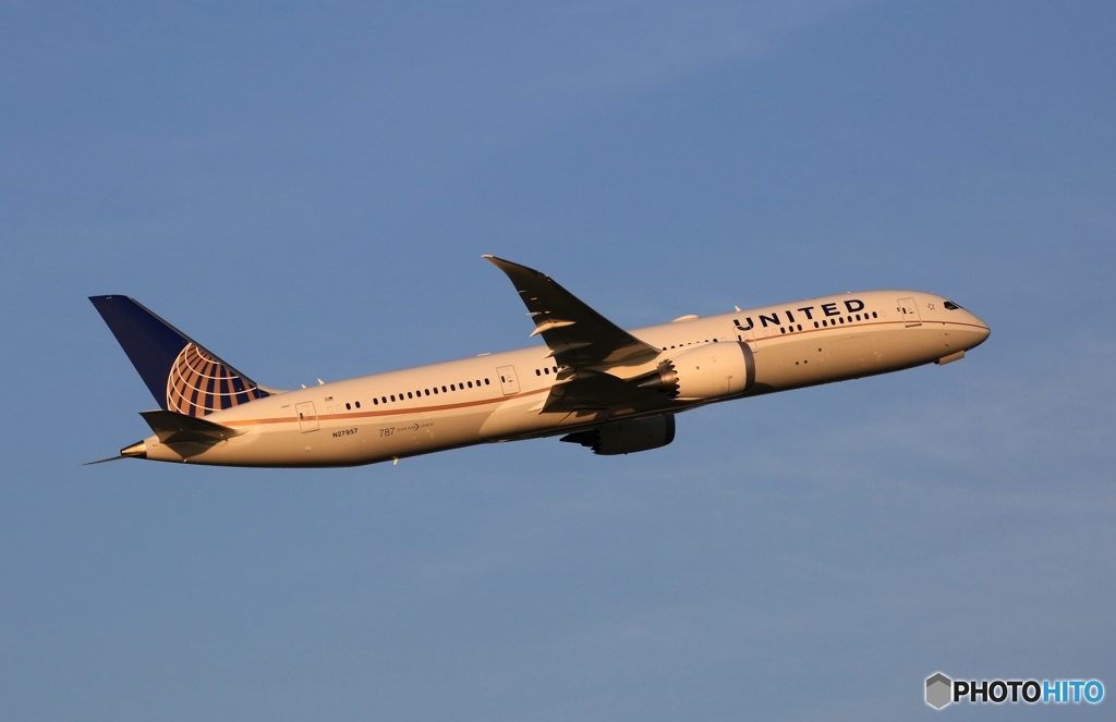 出発　UNITED 787-9 
