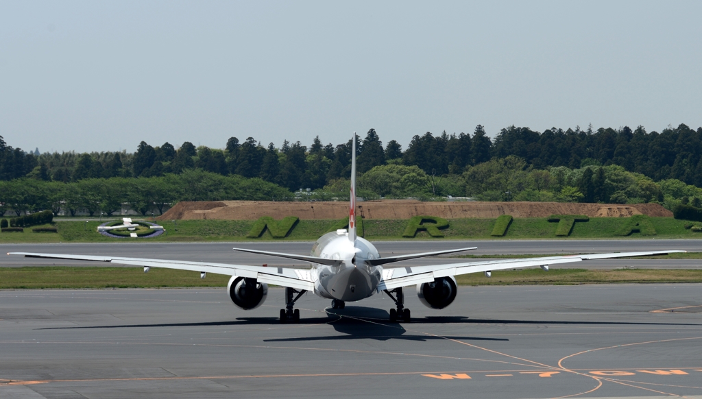 セーフ（5）JAL 777
