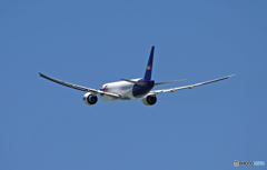 飛び立ち FedEx 777-FS2 N892FD