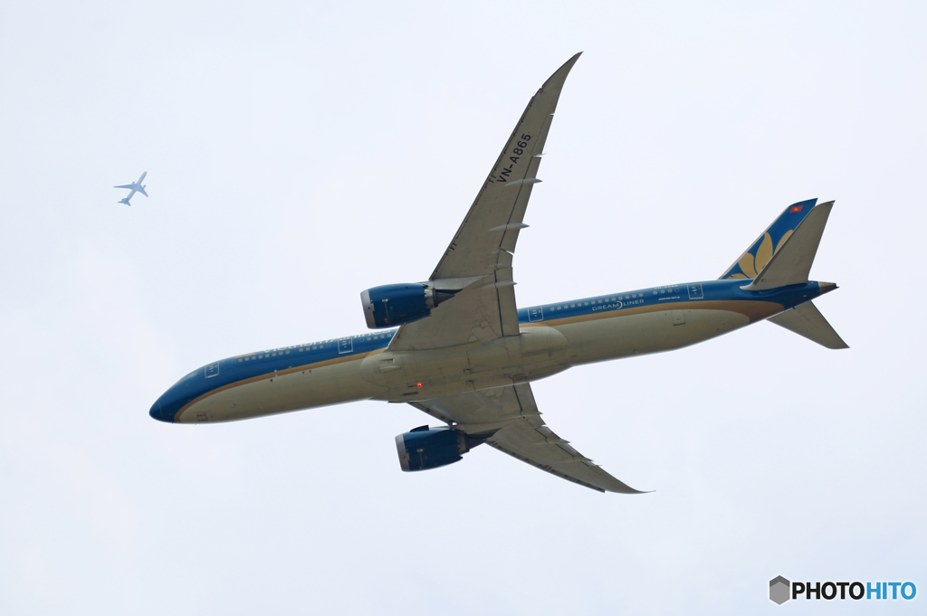 「すかい」 Vietnam 787-9  VN-A865 離陸+