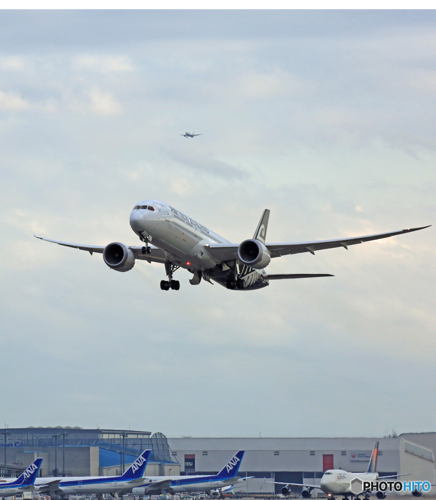 Air New Zealand B787-9 ZK-NZC出発 　