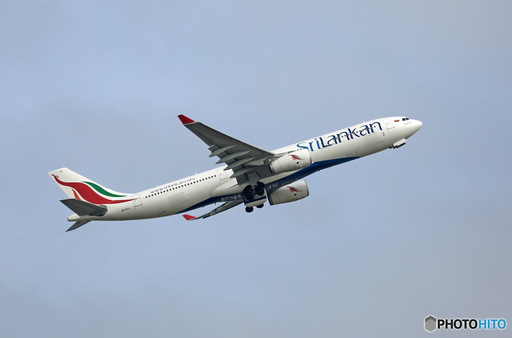 離陸 SriLankan A330-343 4R-ALL