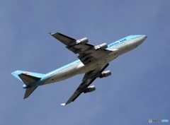 飛行　KOREAN 747-400